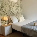 Apartamento As A Local! Santos Historical 6 Bedroom Iv Lisboa